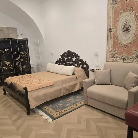 Old Place Guest * Salerno